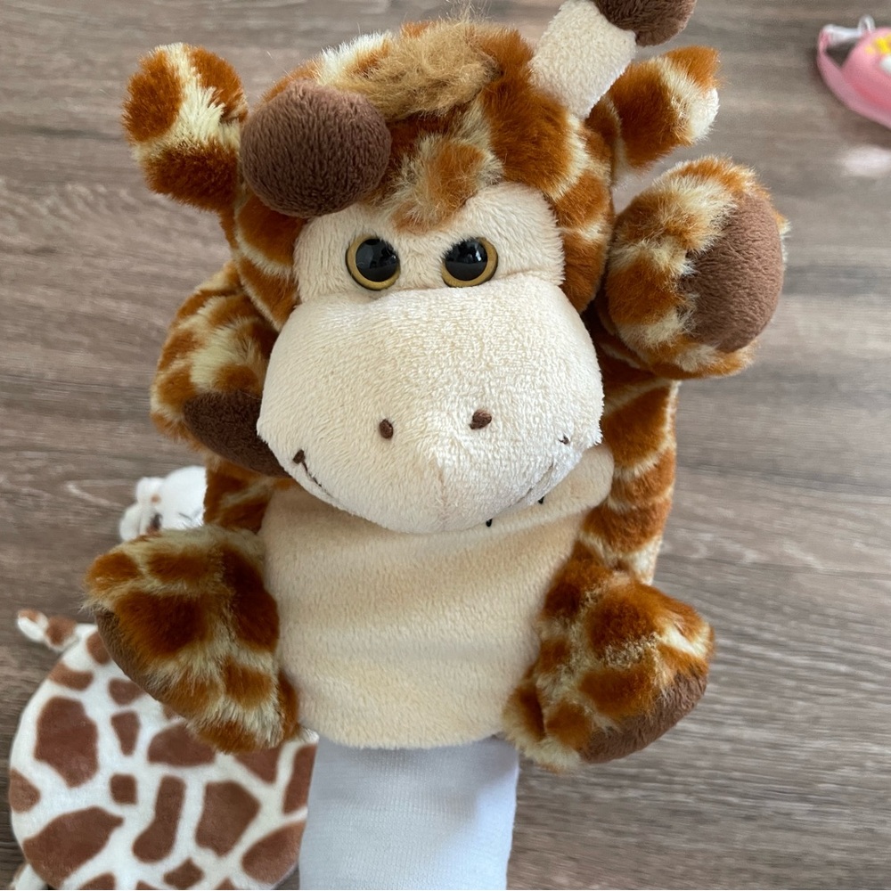 Animal puppets - Picture 3 of 3
